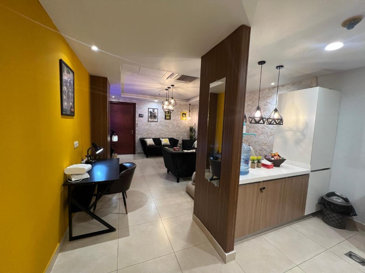 Sunset Luxury Gold Crest Mall Residency Lahore Luaran gambar