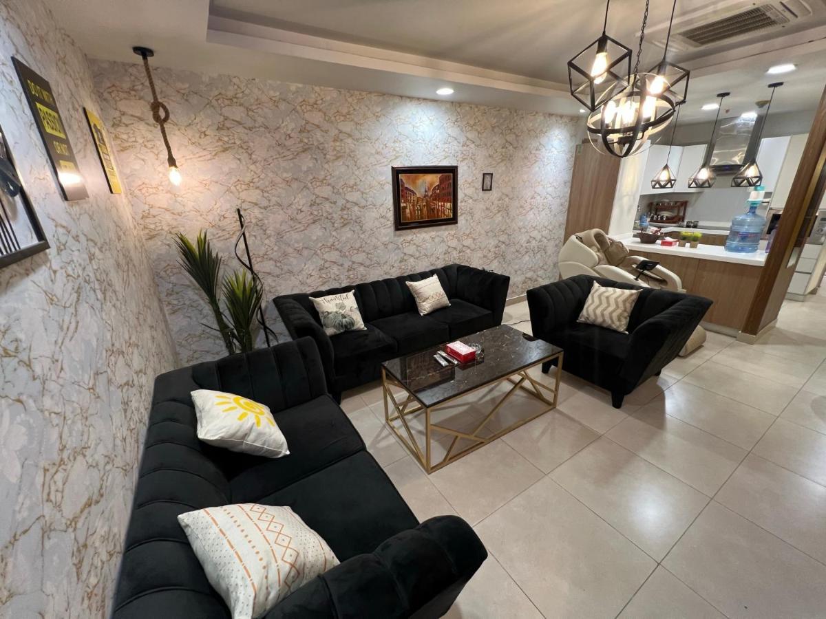 Sunset Luxury Gold Crest Mall Residency Lahore Luaran gambar