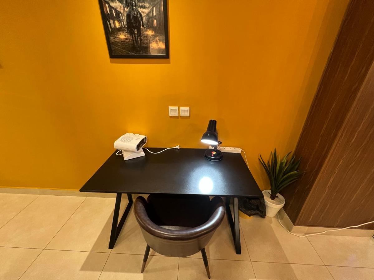 Sunset Luxury Gold Crest Mall Residency Lahore Luaran gambar