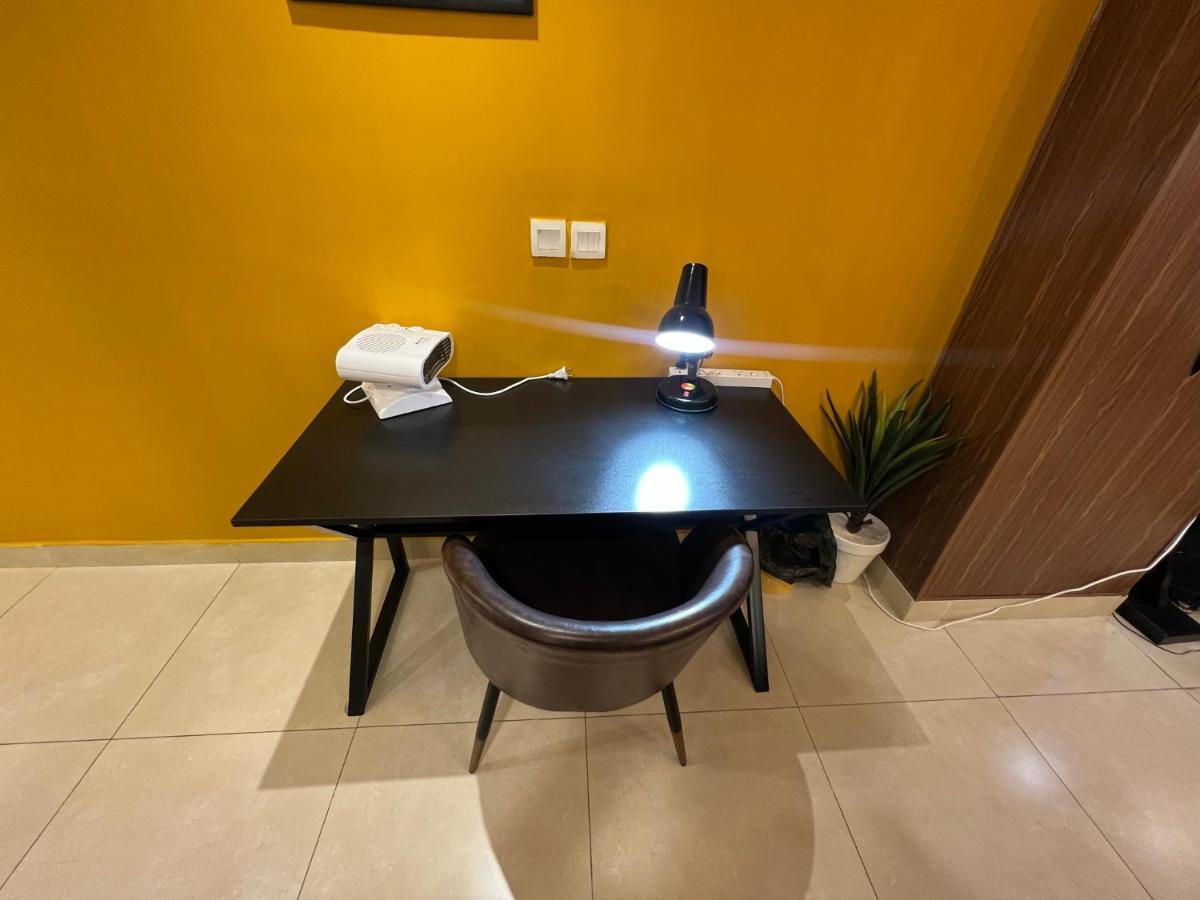 Sunset Luxury Gold Crest Mall Residency Lahore Luaran gambar