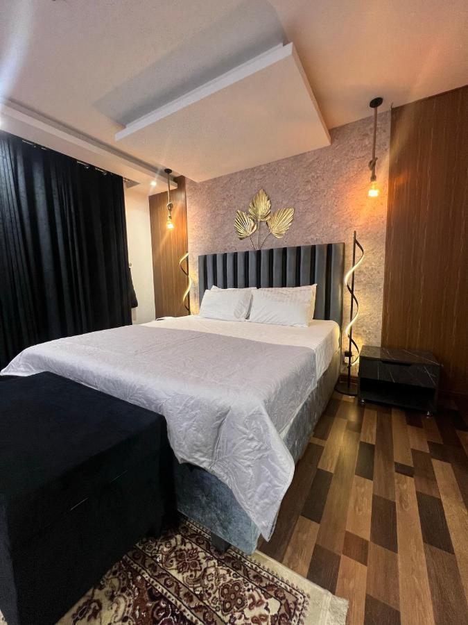 Sunset Luxury Gold Crest Mall Residency Lahore Luaran gambar