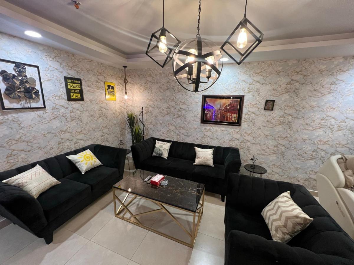 Sunset Luxury Gold Crest Mall Residency Lahore Luaran gambar