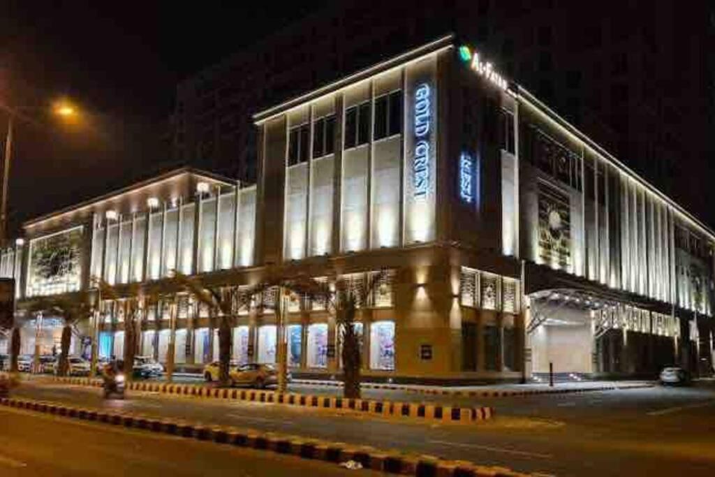 Sunset Luxury Gold Crest Mall Residency Lahore Luaran gambar